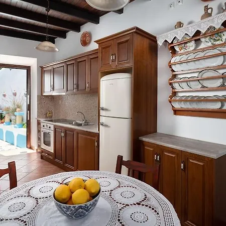 Genovefa Traditional House Holiday home *